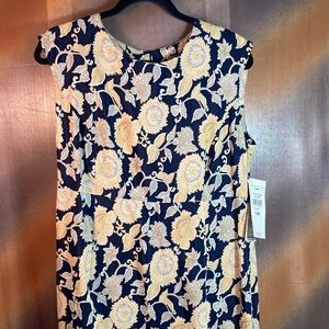 Vintage‎ 90’s navy with pale yellow sunflower size 10p. 135 38” chest